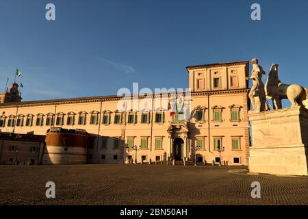 12. Mai 2020, Rom, Italien: Blick auf den Quirinale Palast wegen Phase 2 der Sperrung geschlossen Stockfoto