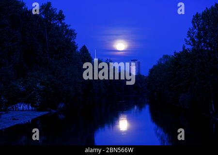 Mondlicht.Continental Hannover Stockfoto