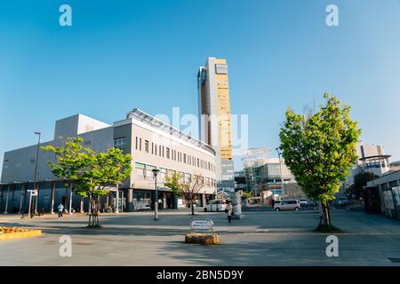 Takamatsu, Japan - 20. April 2019 : Takamatsu Bahnhof Platz Stockfoto