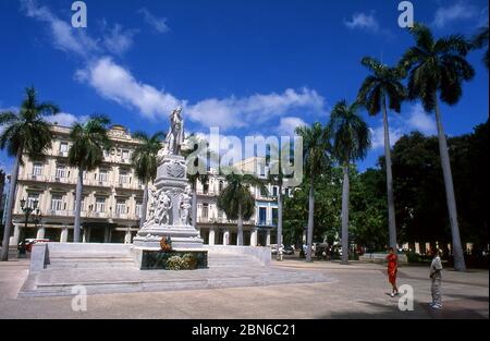 Kuba: Statue von José Martí (1853 - 1895), Dichter, Philosoph, Essayist, Journalist, Übersetzer, Professor, Verleger und oft als Vater von t gesehen Stockfoto