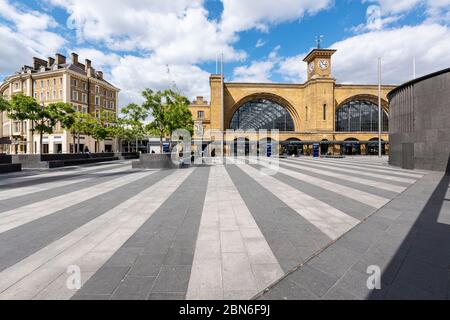 King's Cross Station während der Covid 19 Lockdown, London. Stockfoto