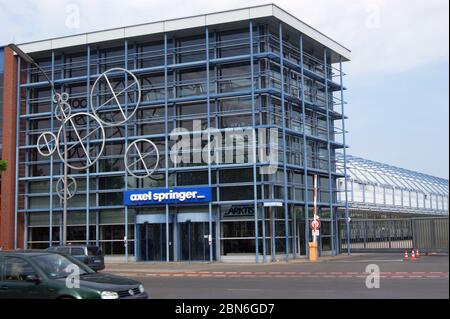 Die im November 1993 eröffnete Druckerei der Axel Springer AG am Brunsbütteler Damm 156 – 172 in Berlin-Spandau. Stockfoto