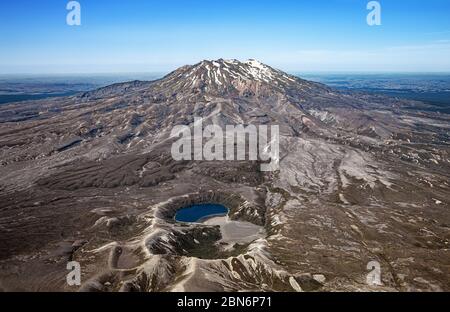 Luftaufnahme des Mount Ruapehu, Nordinsel, Neuseeland, Ozeanien. Stockfoto