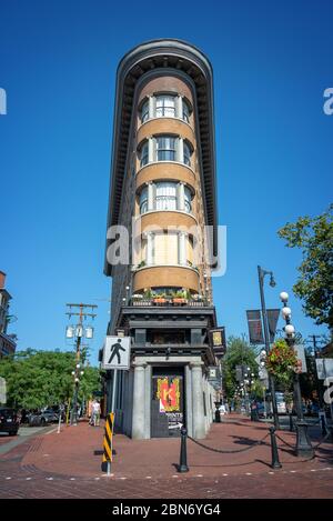 VANCOUVER, KANADA - 3. August: Hotel Europe, ein denkmalgeschützte Gebäude im flatiron-Stil in Gastown, am 3. August 2019 in Vancouver BC Stockfoto