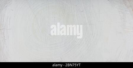 Panorama weiß geschnitten Holzstruktur und raue Bio-Baumringe mit Nahaufnahme Stockfoto