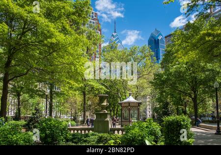 Frühling in Rittenhouse Square, Downtown Philadelphia, Pennsylvania, USA Stockfoto