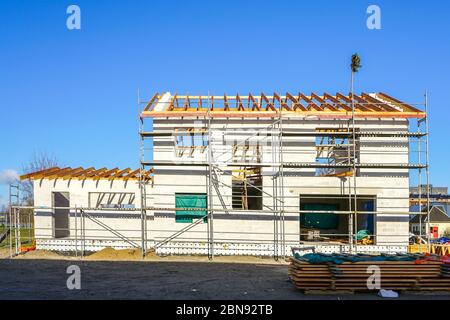 Neues zweistöckiges Wohnhaus im Bau Stockfoto