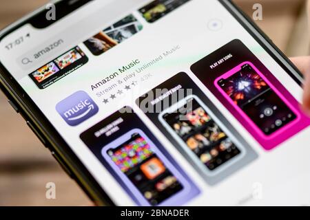 Amazon Music App im Apple App Store, Musik-Streaming, App-Symbol, iPhone, iOS, Smartphone, Display, Nahaufnahme Stockfoto