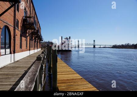 Wilmington USA - 8. März 2015 - Cape Fear River Front in Wilmington North Carolina USA Stockfoto