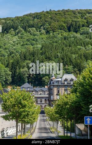 Frankreich, Puy de Dome, regionaler Naturpark Volcans d’Auvergne, Mont Dore, Thermalbad // Frankreich, Puy-de-Dôme (63), Parc naturel régional des volc Stockfoto