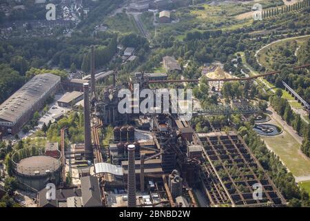 Industriedenkmal der technischen Anlagen und Produktionshallen des Stahlwerks der Power-ruhrgebiet GmbH im Landkreis Meiderich-Beeck, 03.09.2017, Luftaufnahme, Deutschland, Nordrhein-Westfalen, Ruhrgebiet, Duisburg Stockfoto