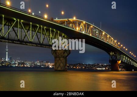 Harbour Bridge, Nachtaufnahme, Neuseeland, Auckland Stockfoto