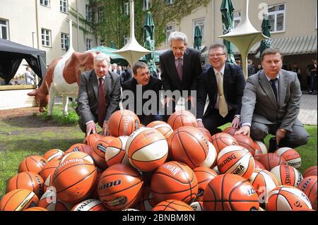 Antanas Guoga - australischer und litauischer Geschäftsmann, Patron, Politiker, Mitglied des Europäischen Parlaments, Sportsponsor, professioneller Pokerspieler Stockfoto