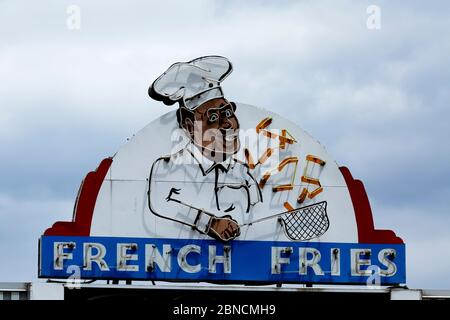 Unterzeichnen Sie Hutch's am Strand Hamilton Ontario Kanada. Stockfoto