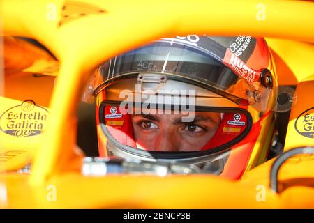 Carlos Sainz Jr fährt den McLaren MCL35 während der F1-Vorsaison 2020 auf dem Circuit de Catalunya, Montmelò, Spanien Stockfoto