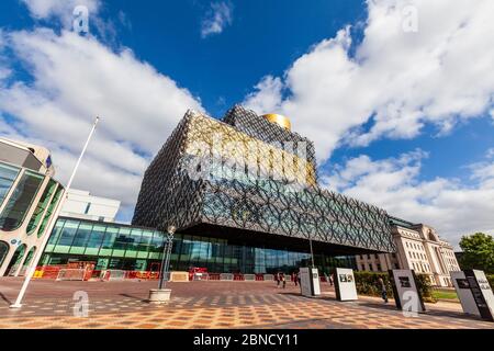 Die neue Library of Birmingham in Centenary Square vor ihrer Eröffnung im September 2013, Birmingham, England Stockfoto