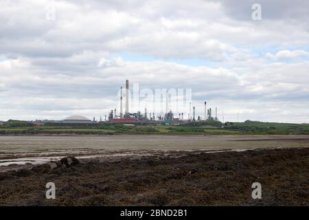 Ölraffinerie, Pembrokeshire Stockfoto