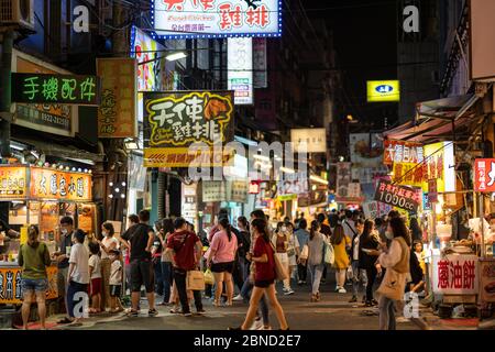 Feng Chia Nachtmarkt, berühmtes Reiseziel. Taichung Stadt, Taiwan Stockfoto