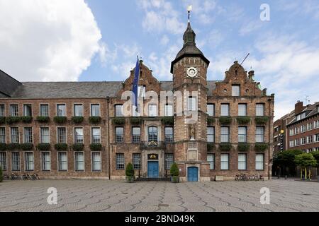 Düsseldorf - Nahaufnahme des Rathauses, Nordrhein-Westfalen, Deutschland, 12.05.2020 Stockfoto