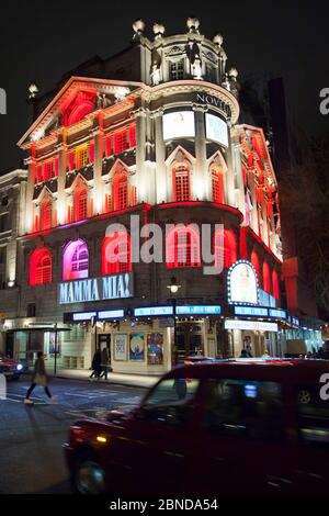 Mamma Mia im Novello Theatre, London. Stockfoto