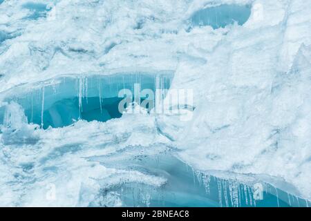 Pastoruri Gletscher, im Huascaran Nationalpark, Huaraz / Peru. Tropischer Gletscher auf 5200 Meter über dem Meeresspiegel. Stockfoto