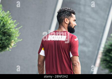 Turin, Italien. Mai 2020. Nicolas Nkoulou in Aktion während der Einzeltraning des FC Turin während der Covid-19. In Turin im Stadio Filadelfia, ON, Italien. Mai 2020. (Foto von Alberto Gandolfo/Pacific Press) Quelle: Pacific Press Agency/Alamy Live News Stockfoto