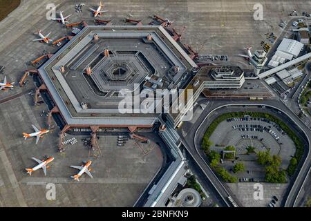 Berlin, Deutschland. Mai 2020. Blick auf den Flughafen Tegel. (Auf der Sitzung des Aufsichtsrats der Flughafen Berlin Brandenburg GmbH) Quelle: Tino Schöning/dpa/Alamy Live News Stockfoto