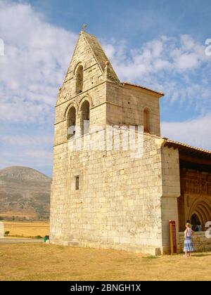 Romanische Kirche. Pison de Castrejon, Palencia Provinz Castilla Leon, Spanien. Stockfoto