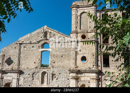 Mittelalterliche Kirchenruinen in Squillace, Kalabrien, Italien Stockfoto