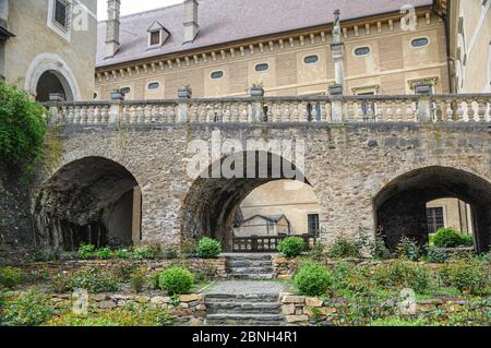 Schloss Rosenburg. Eines der meistbesuchten Renaissance-Schlösser Österreichs inmitten des Naturparks Kamptal Stockfoto