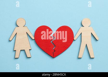 Scheidung in der Familie. Eine Pause. Gebrochenes Herz von Mann und Frau. Stockfoto