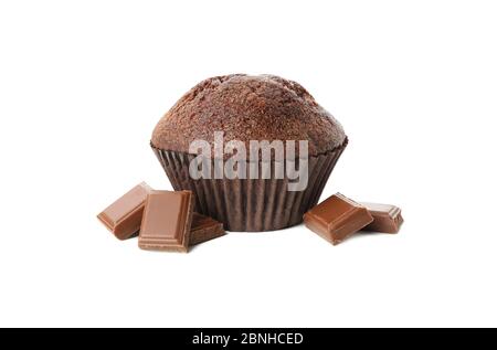 Köstliche Schokolade und Muffin auf weißem Hintergrund isoliert Stockfoto