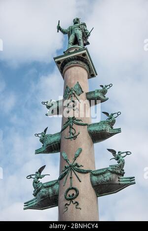 Denkmal für den österreichischen Admiral Wilhelm von Tegetthoff. Einer der herausragendsten Seekommandanten des 19. Jahrhunderts Stockfoto