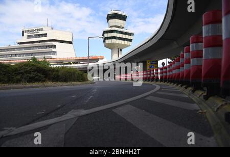 Berlin, Deutschland. Mai 2020. Der Flughafen Berlin-Tegel mit dem Turm. Quelle: Britta Pedersen/dpa-Zentralbild/ZB/dpa/Alamy Live News Stockfoto