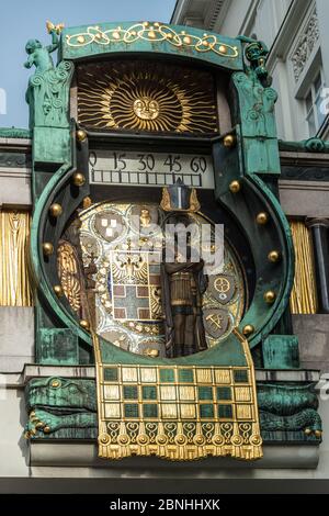 Ankeruhr, die berühmte astronomische Uhr in Wien, Österreich Stockfoto