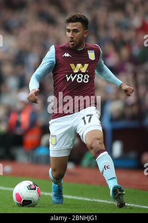 Aston Villa Trezeguet während der Premier League Match in der Villa Park, Birmingham. Stockfoto