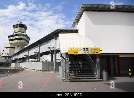 Berlin, Deutschland. Mai 2020. Der Turm am Flughafen Tegel. Quelle: Britta Pedersen/dpa-Zentralbild/ZB/dpa/Alamy Live News Stockfoto