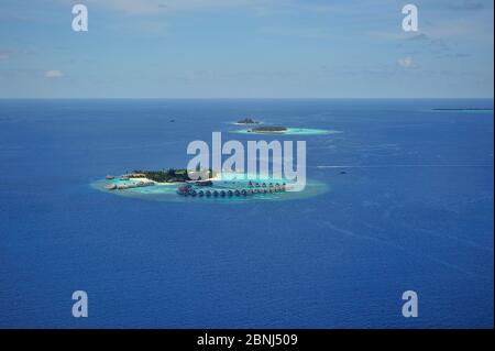 Luftaufnahme der Inseln und die Lagunen, die die Atoll, Malediven, Indischer Ozean Stockfoto