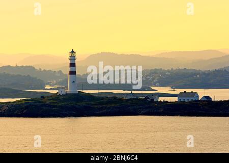 Oksoy Lighthouse, Kristiansand, Agder County, Norwegen, Skandinavien, Europa Stockfoto