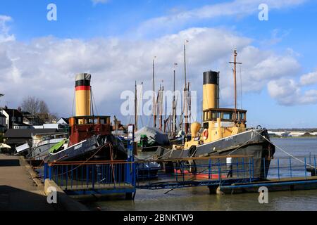 Blick über das Dampfschiff Brent am Hythe Quay, River Chelmer, Maldon Town, Essex County, England, UK Stockfoto