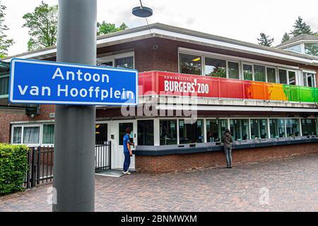 Arnhem, Niederlande. Mai 2020. ARNHEM, 15-05-2020, Niederlande, dutchnews, Haupteingang Burgers' Zoo, Haupteingang, Koninklijke Burgers' Zoo Credit: Pro Shots/Alamy Live News Stockfoto