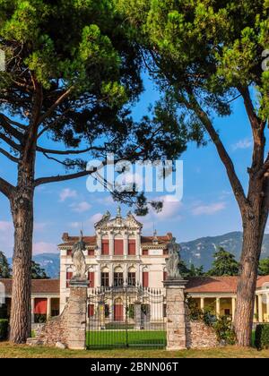 Villa Angarano ist eine venezianische Villa in Bassano del Grappa (Provinz Vicenza). Ursprünglich von Andrea Palladio um 1548 konzipiert. Stockfoto