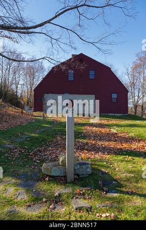 Das Old York Gefängnis in York Village in York, Maine während der Herbstmonate. Stockfoto