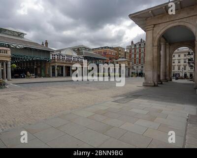 London. GROSSBRITANNIEN. Mai 2020 um 11:00 Uhr. Foto des leeren Covent Garden während der Lockdown. Stockfoto