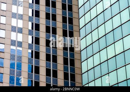 Blick nach oben auf die wolkenkratzer und hohen Bürogebäude von chicago. Verschiedene Architekturstile. Illinois usa. Stockfoto