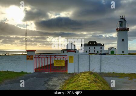 Loop Head Lighthouse, Kilkeel, County Clare, Münster, Irland, Europa Stockfoto