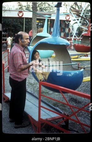 Kiddieland war ein kleiner Vergnügungspark für Kinder in Beverly und La Cienega Blvds. Im West Hollywood Viertel von Los Angeles, Ca in den 1950er, 60er und 70er Jahren. Es ist derzeit der Standort des Beverly Center Shopping Mall. Stockfoto