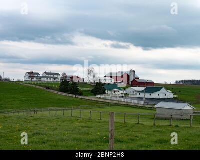 Die sanften Hügel und Amish Communtiy von Holmes County, Ohio USA Stockfoto