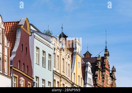 Deutschland, Mecklenburg-Vorpommern, Ostseeküste, Stralsund, Altstadt, historische Häuser, Giebelhäuser, Hausfassaden Stockfoto