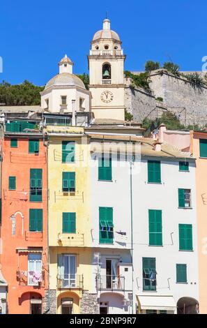 Historisches Viertel Häuser Fassade, Portovenere, La Spezia Bezirk, Ligurien, Italien Stockfoto